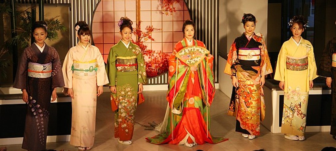Kimono The Quintessential Hallmark Of Japanese Cultural Identity 